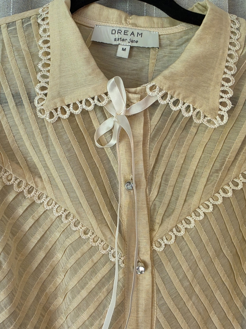 Lulu's Lace-Trim Bow Tie Button Front Blouse - Cream - Picture 10 of 10